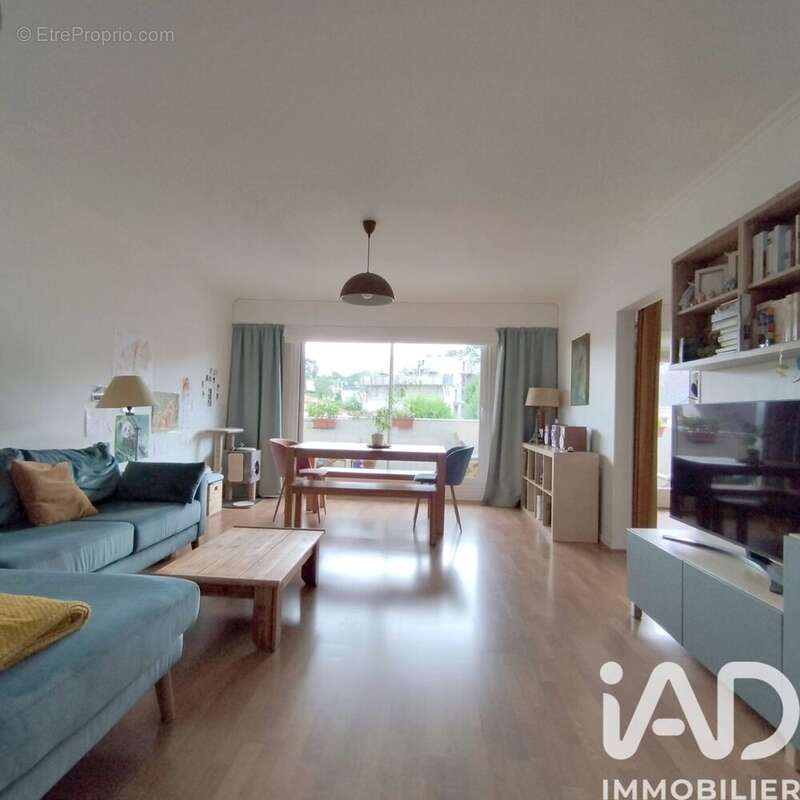 Photo 4 - Appartement à LE PLESSIS-ROBINSON