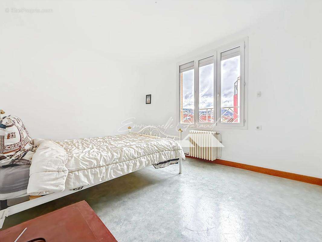 Appartement à MILLAU