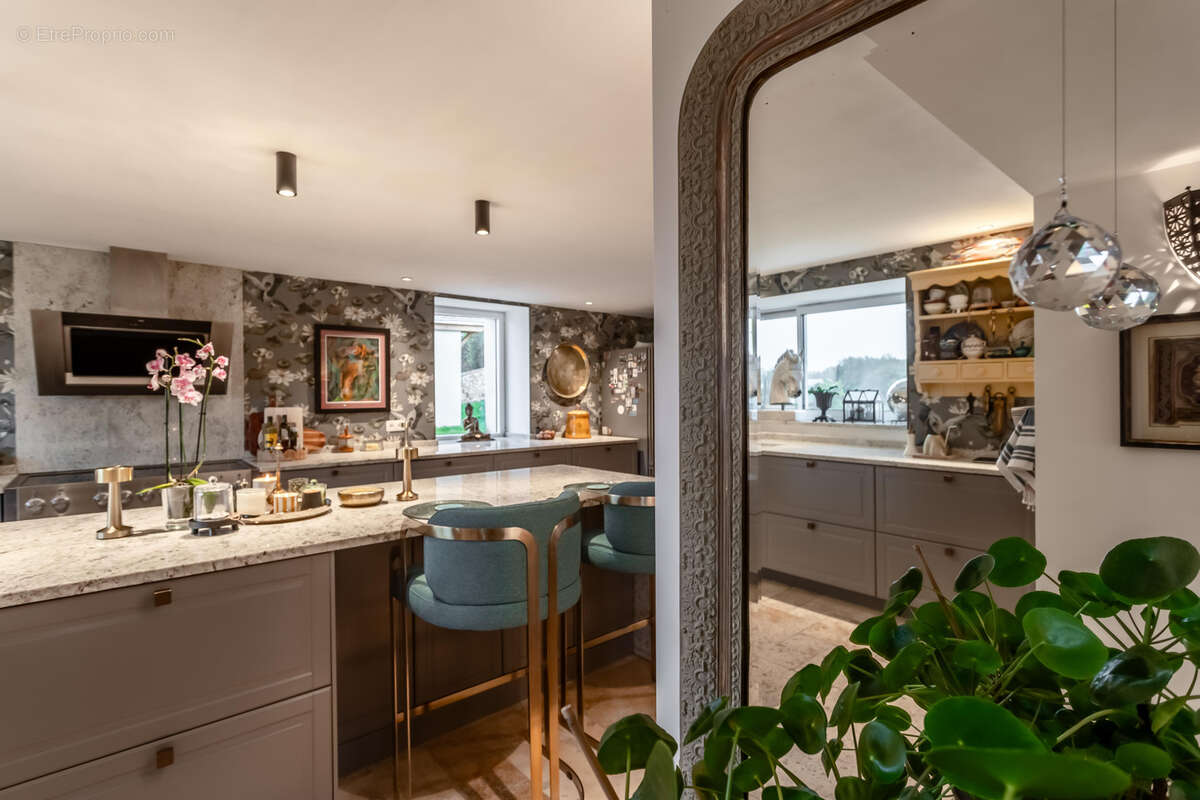 Maison à LAVERCANTIERE