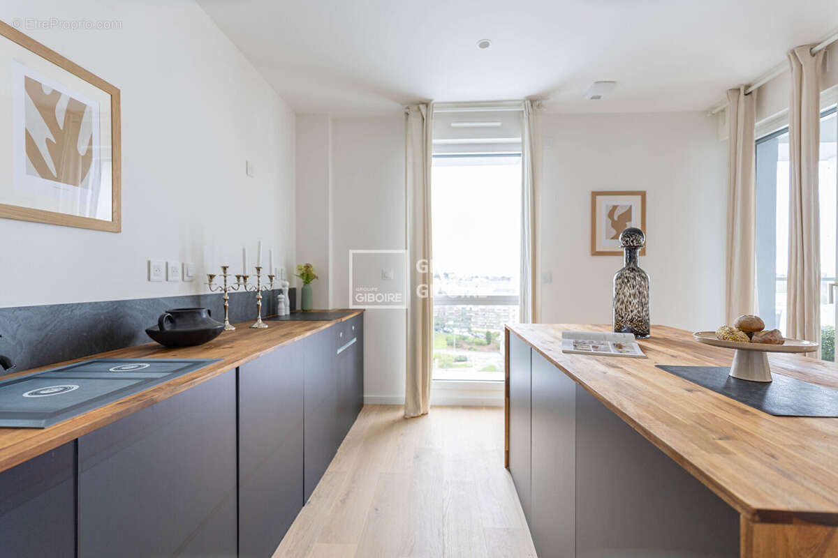 A VENDRE - AGENCE GIBOIRE - Appartement Vannes 6 pièces 142 m² - photo 6