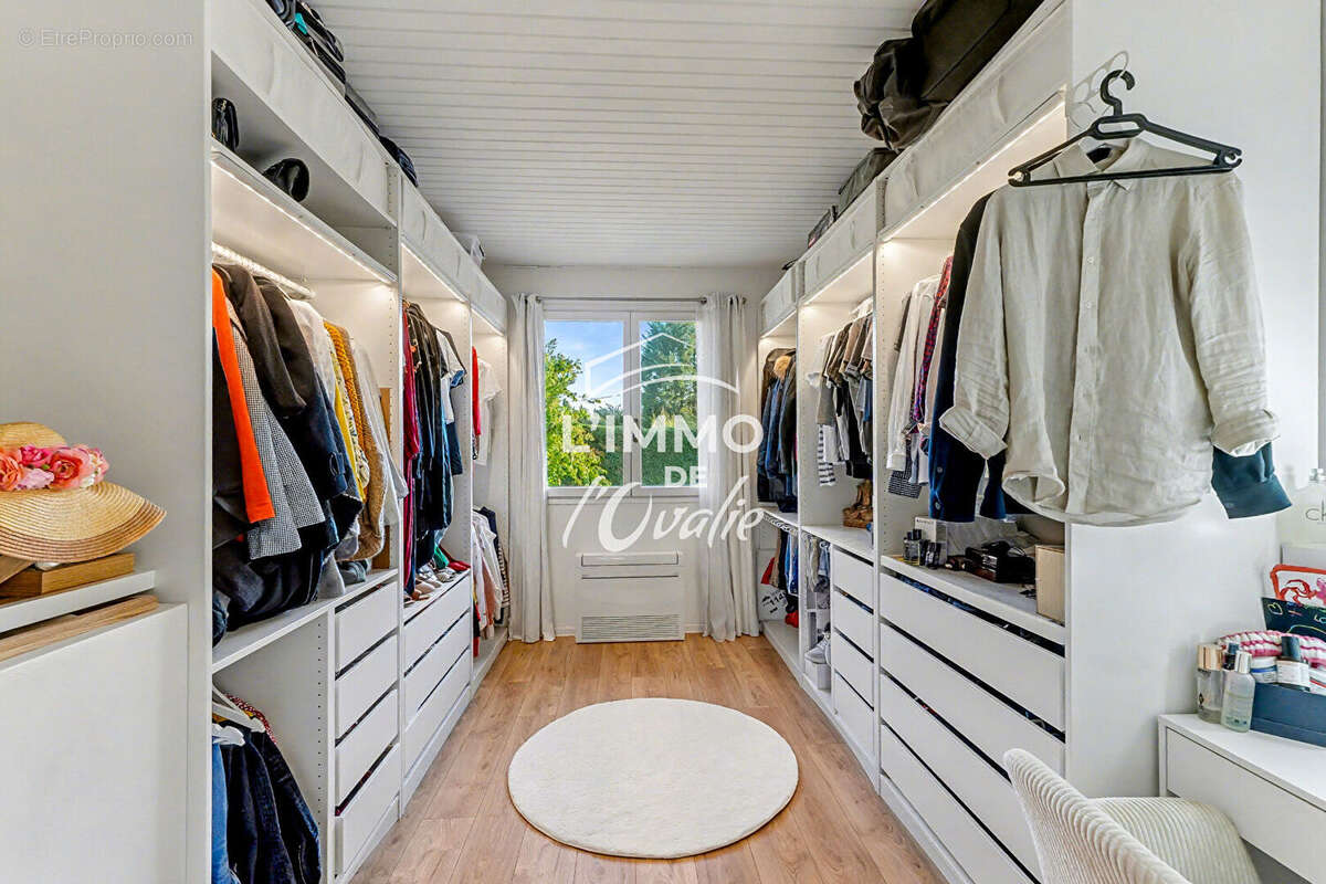 Maison à CASTELGINEST