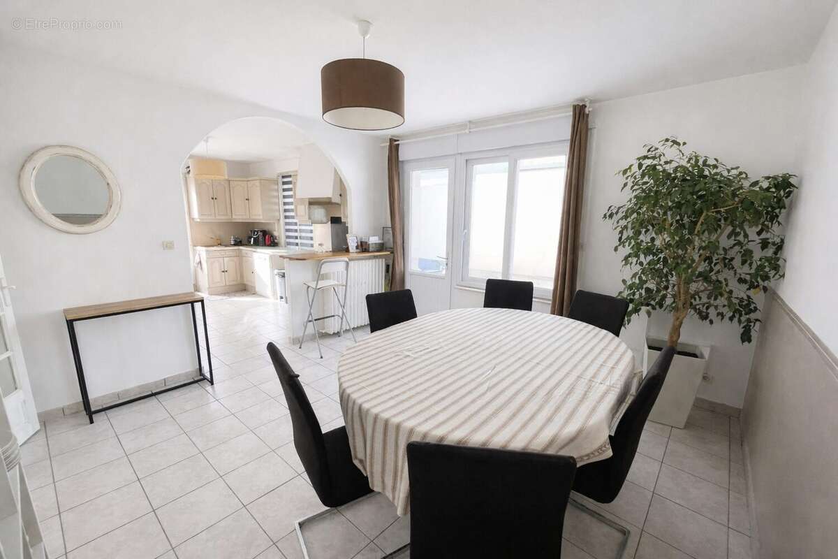 Maison à BRIGNOGAN-PLAGE