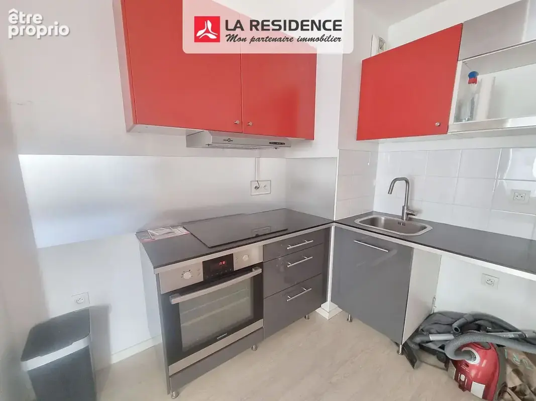Appartement 3 pièces 55 m² à vendre à Stains (93240) - photo 7