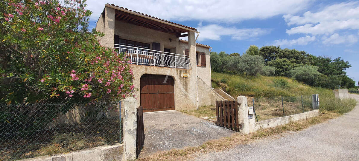 Villa lumineuse sur les hauteurs de Corbieres En Provence - photo 8