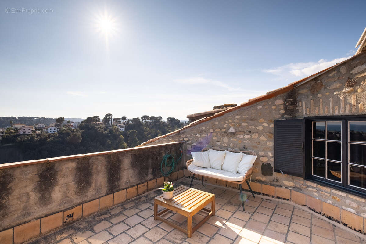 Maison à CAGNES-SUR-MER