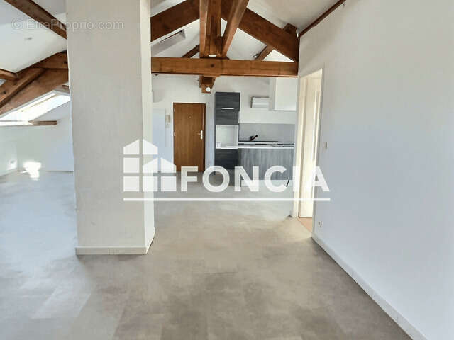 Appartement à ROUSSILLON