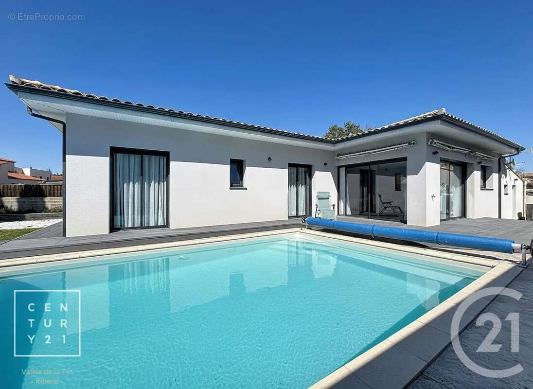 Maison 135 m² à Nefiach  - photo 16