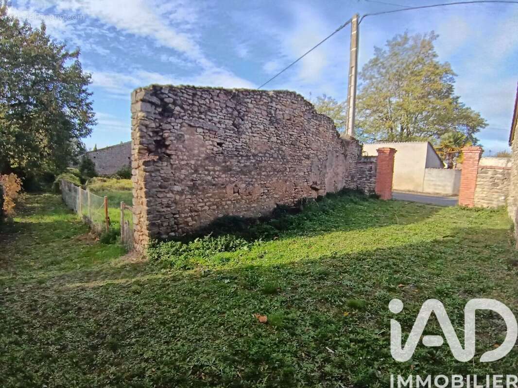 Photo 8 - Terrain à THOUARS