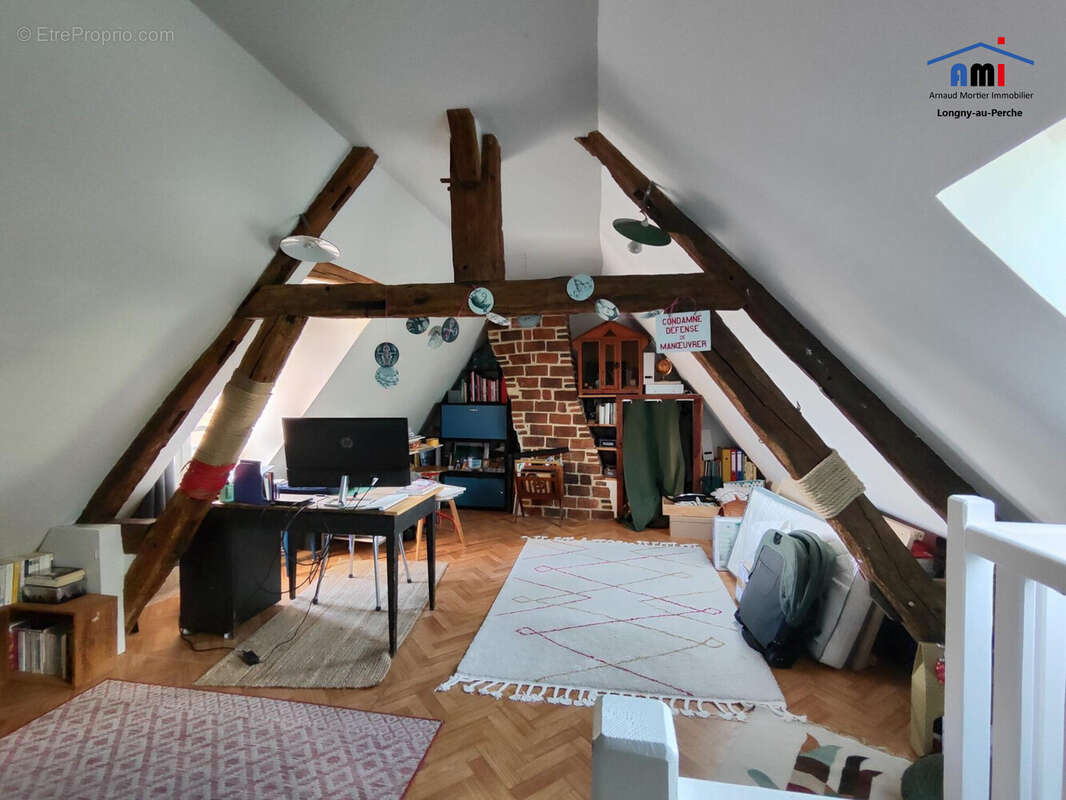 Maison à LONGNY-AU-PERCHE