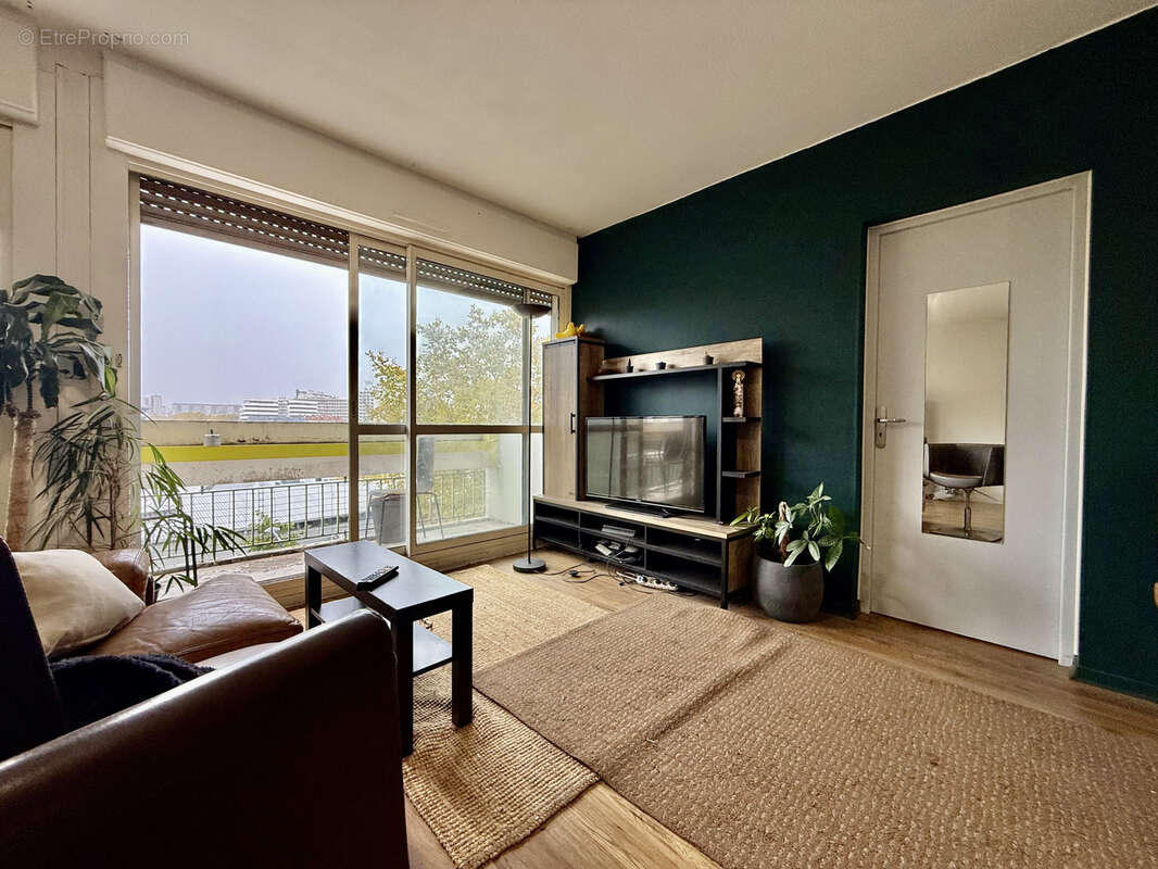 Appartement à LYON-8E