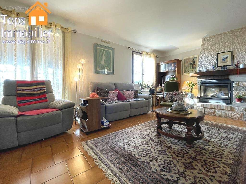 Maison à VILLEFRANCHE-DE-ROUERGUE