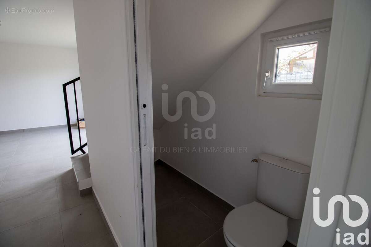 Photo 8 - Maison à CREVECOEUR-LE-GRAND