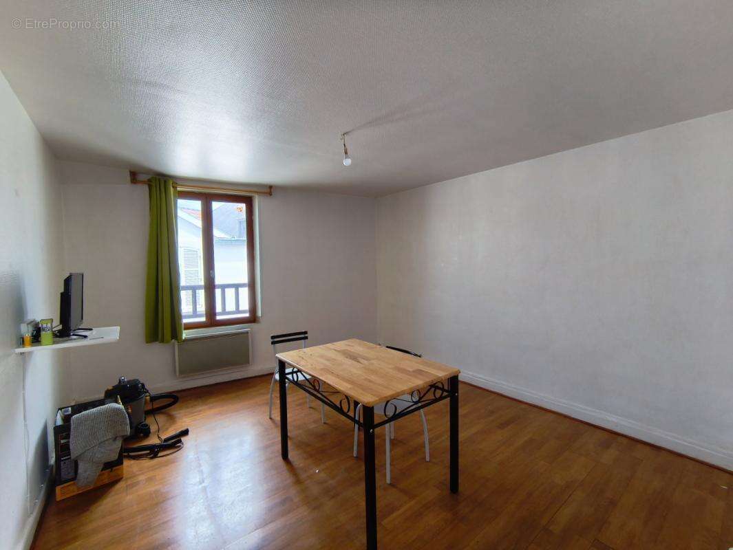 Appartement à AMBONNAY