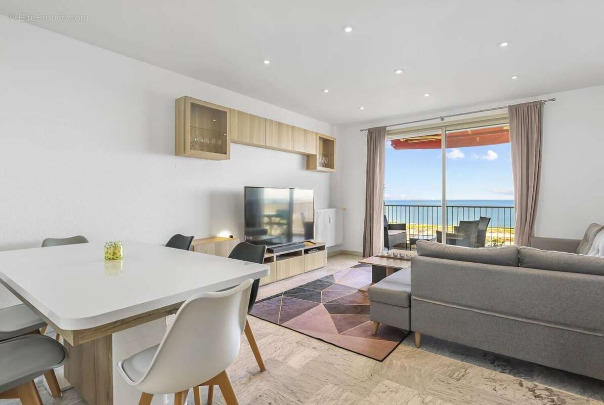 Appartement à CAGNES-SUR-MER