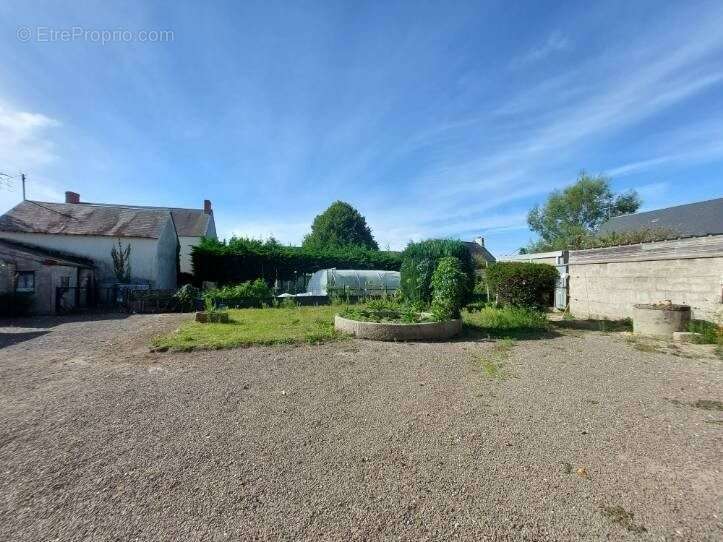 Maison à BRICQUEVILLE-SUR-MER