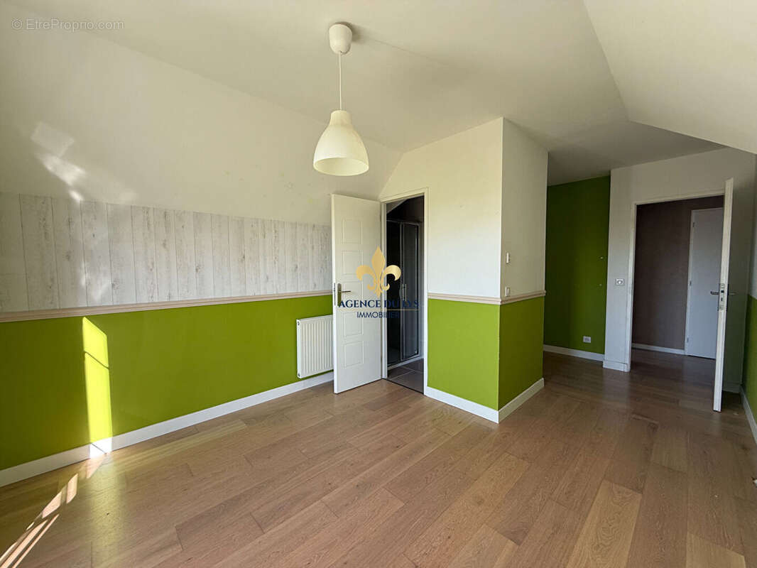 Maison à MORTEFONTAINE