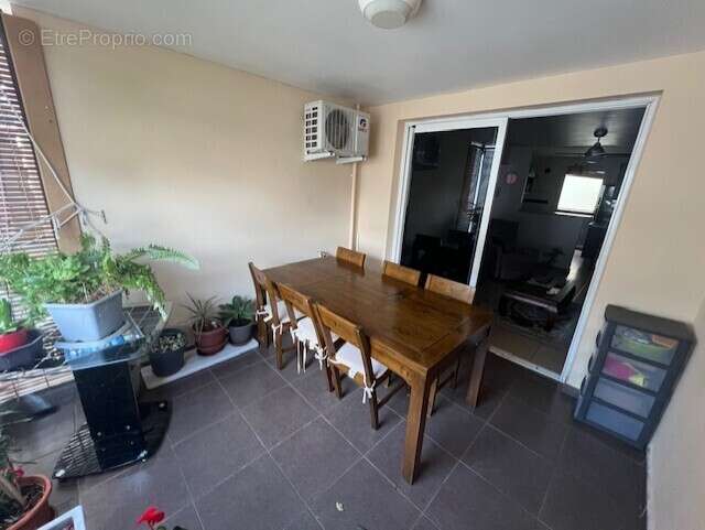 Appartement à SAINT-DENIS