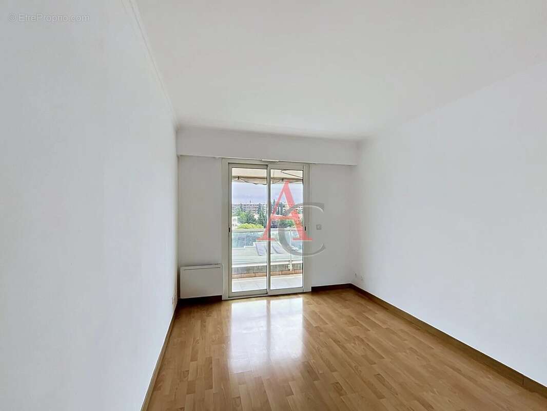 Appartement à CAGNES-SUR-MER