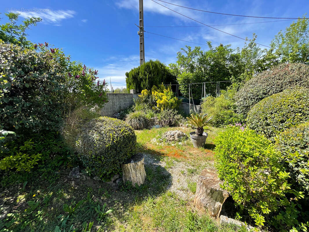 Maison à FORCALQUEIRET