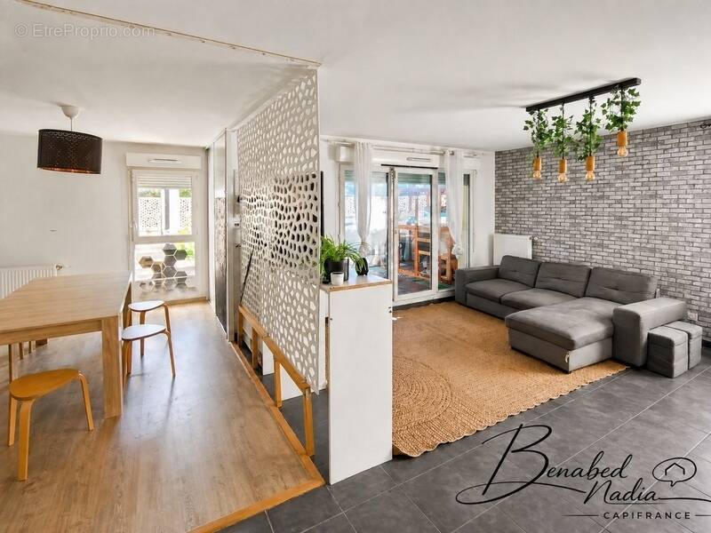 Appartement à VENISSIEUX