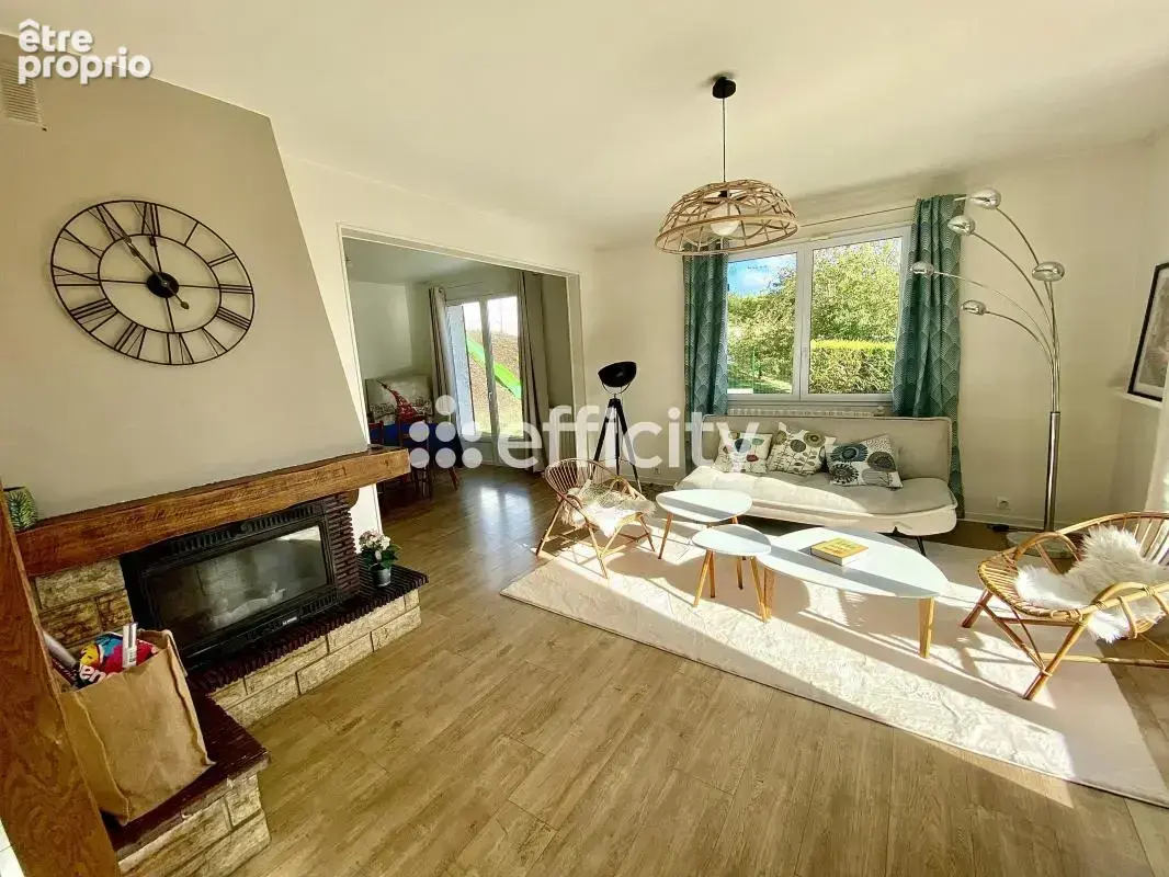 Maison 5 pièces 126 m² à vendre à Tessancourt-Sur-Aubette (78250) - photo 3