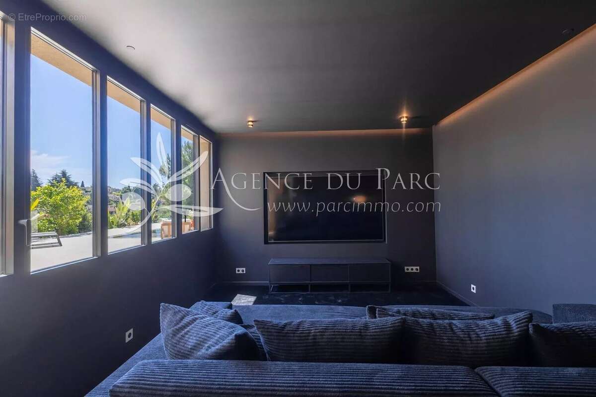 Villa de charme 216 m2+ 199 m2 de possibilité d’agrandissement - photo 18