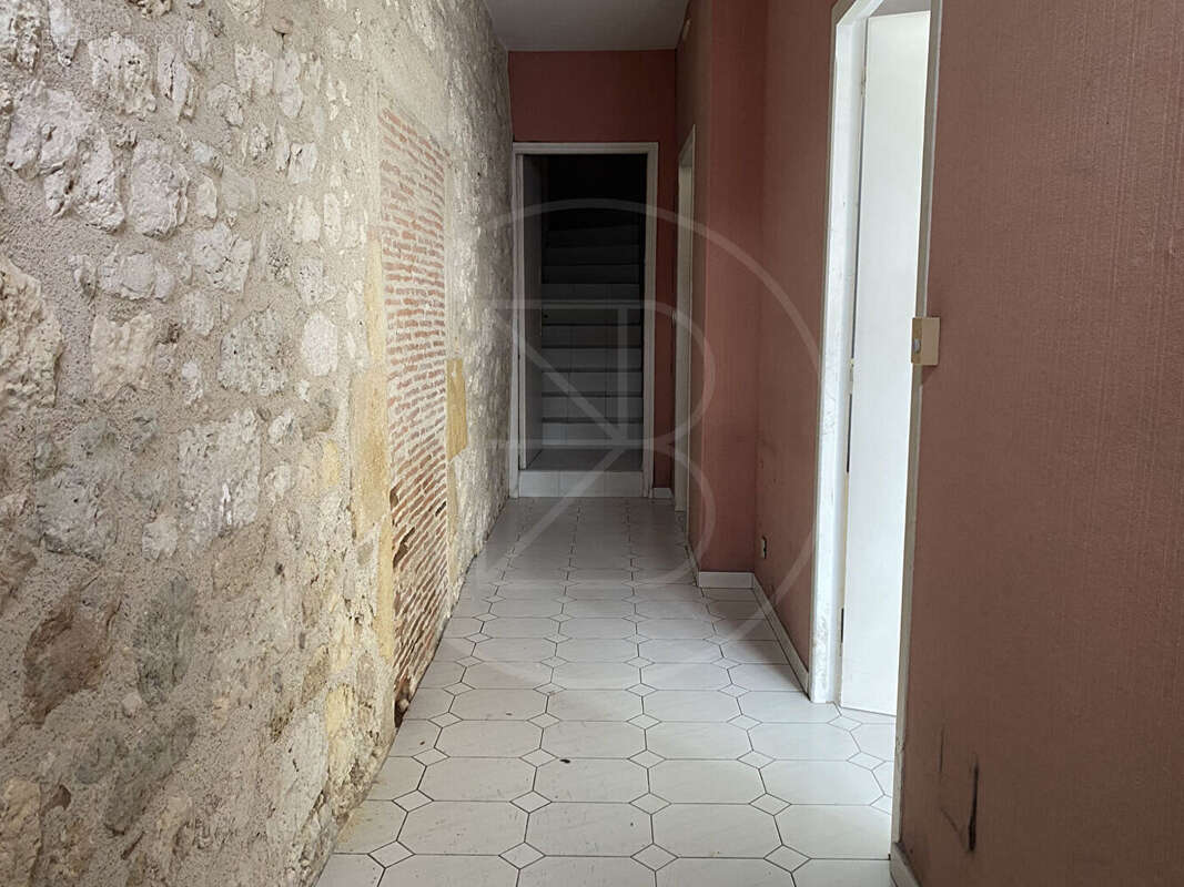 Maison à GENSAC