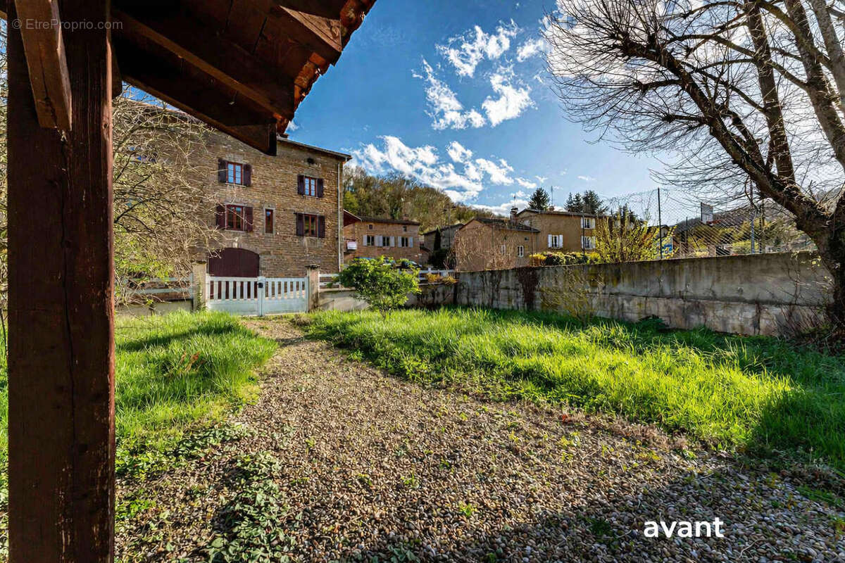Appartement à POLEYMIEUX-AU-MONT-D'OR