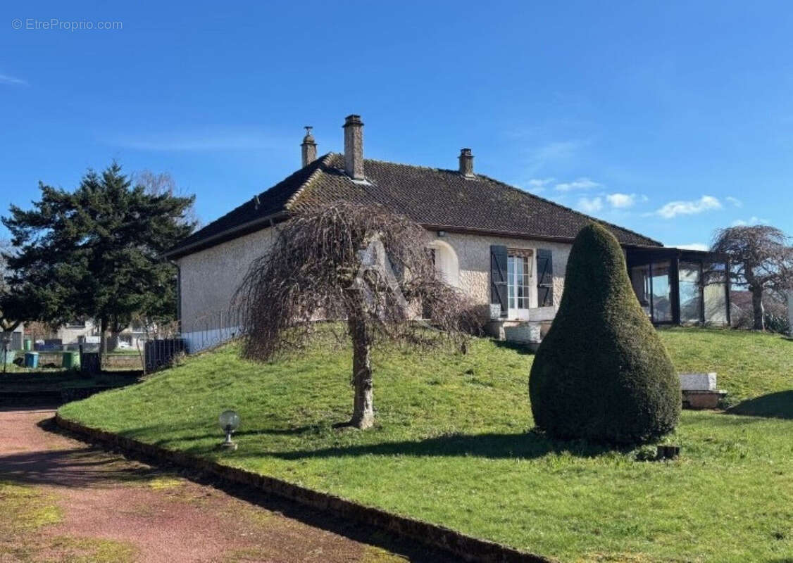 En vente - fourchambault / marzy - pavillon  3 chambres et bureau terrain - photo 7