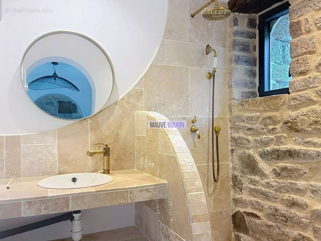 Maison 190 m² à Saint-Nolff  - photo 17