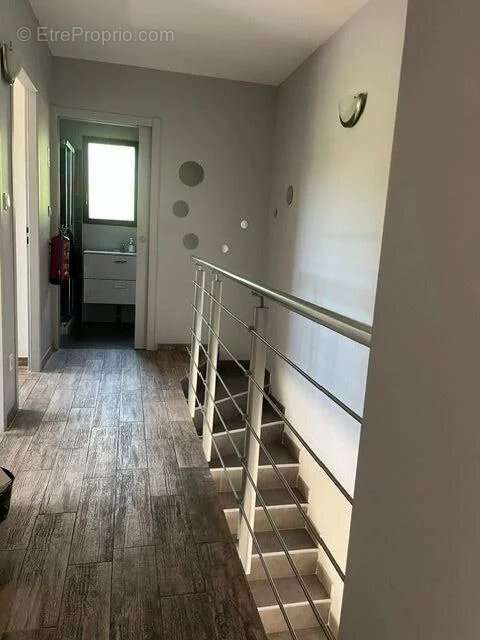 Maison de type villa accès PMR en RDC (uniquement) 3 chambres 500M2 terrain en centre de Remoulins - photo 18
