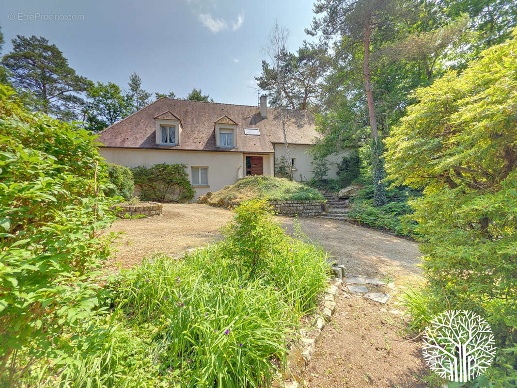 Maison à NOISY-SUR-ECOLE