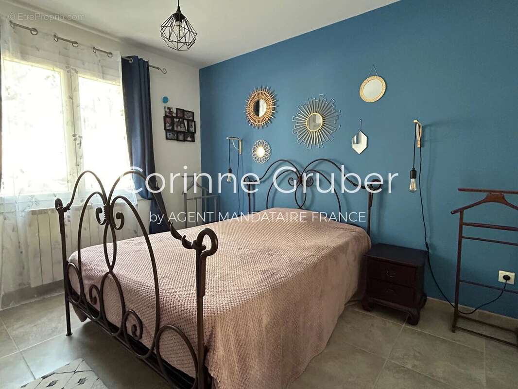 Maison à MALLEMOISSON