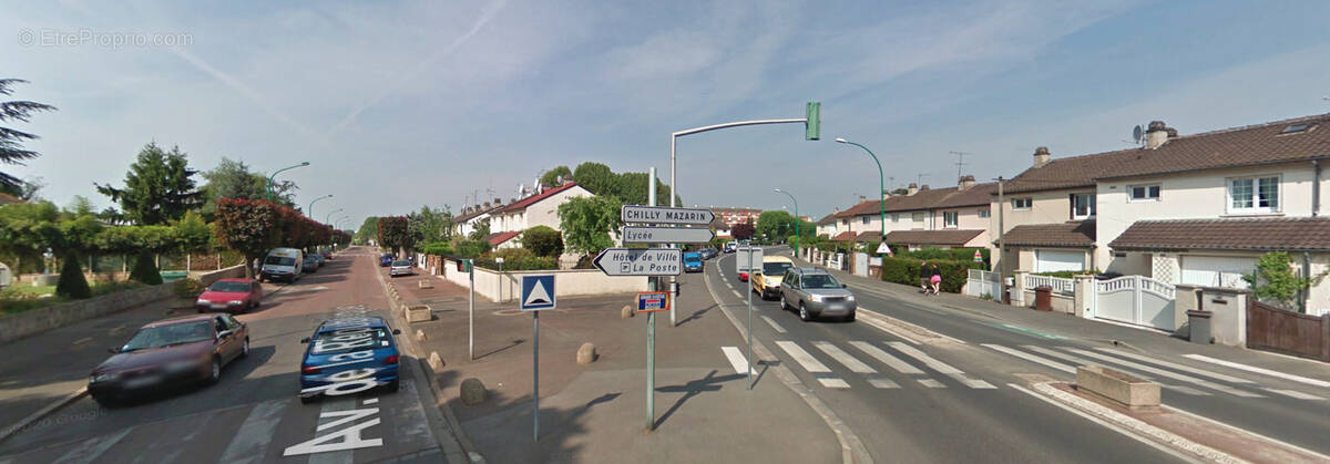 Parking à MORANGIS