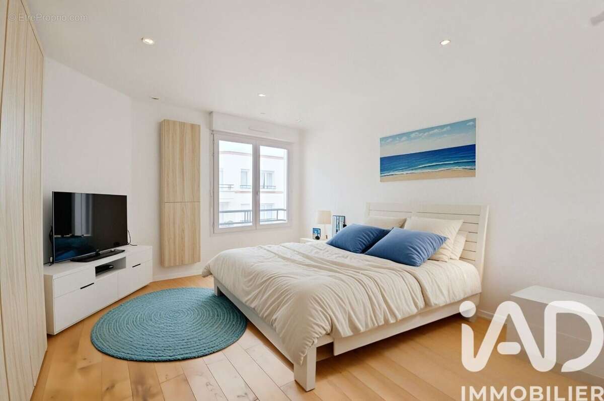 Photo 9 - Appartement à SURESNES