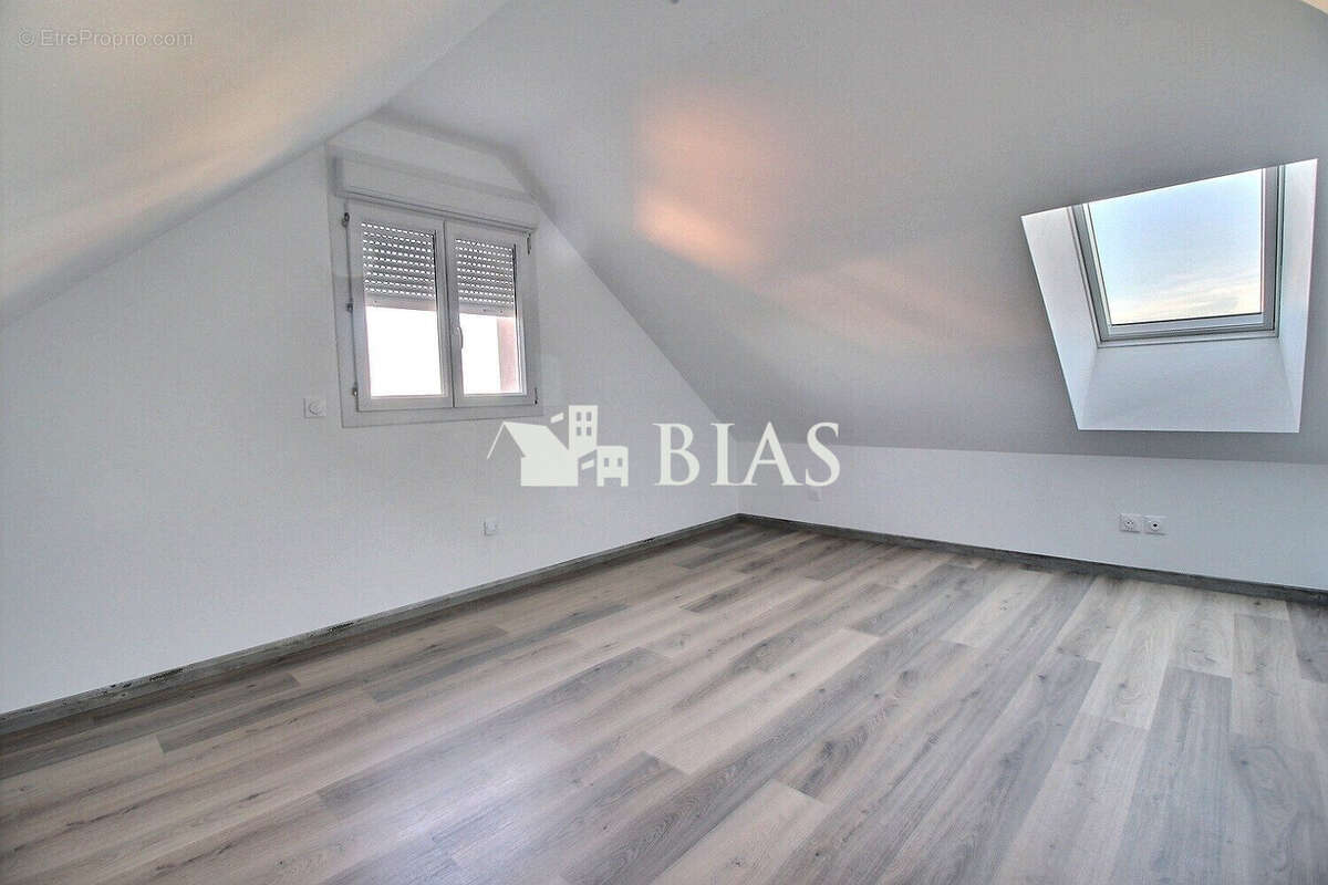 Maison à AMFREVILLE-SOUS-LES-MONTS