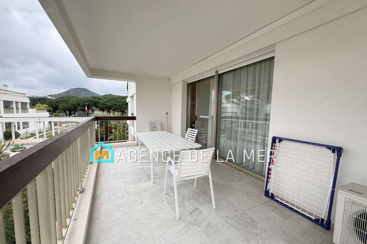 Appartement à MANDELIEU-LA-NAPOULE