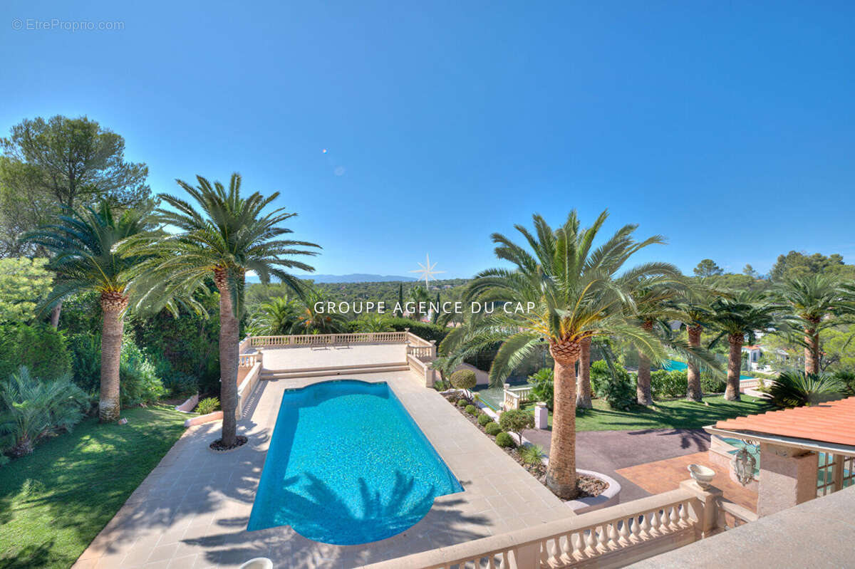 Maison à SAINT-RAPHAEL