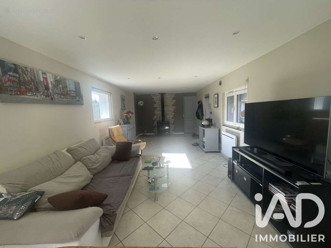 Maison 95 m² à Frunce  - photo 6