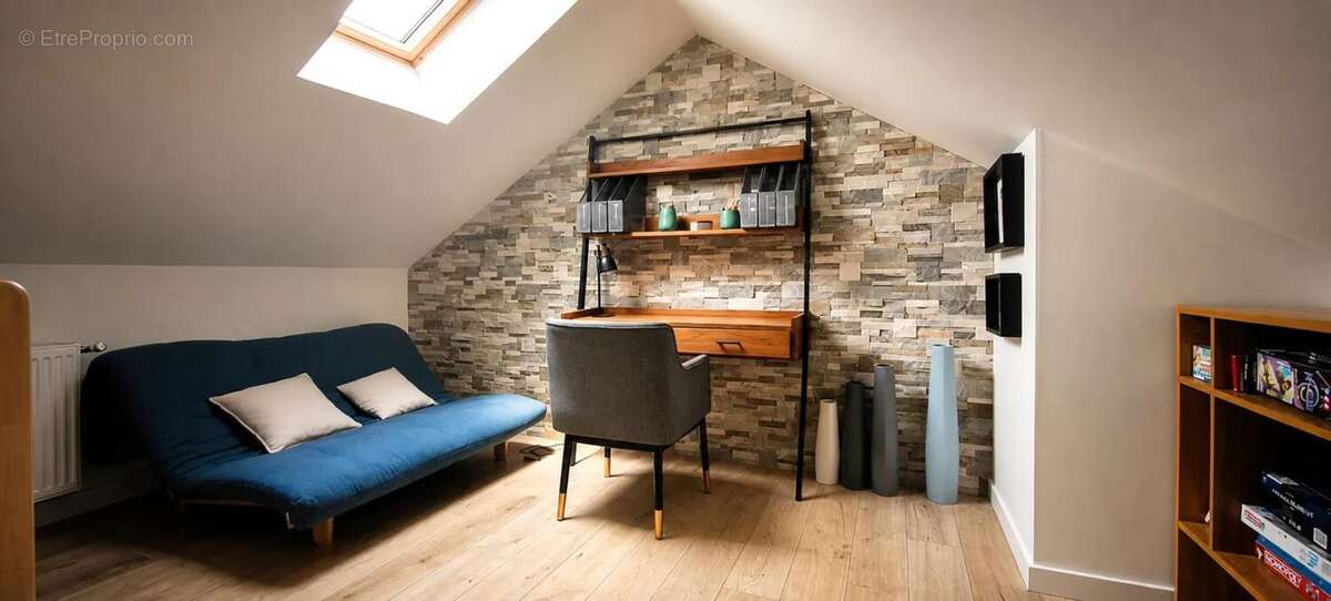 Maison de 10 pièces de 180 m² à Cholet - photo 10