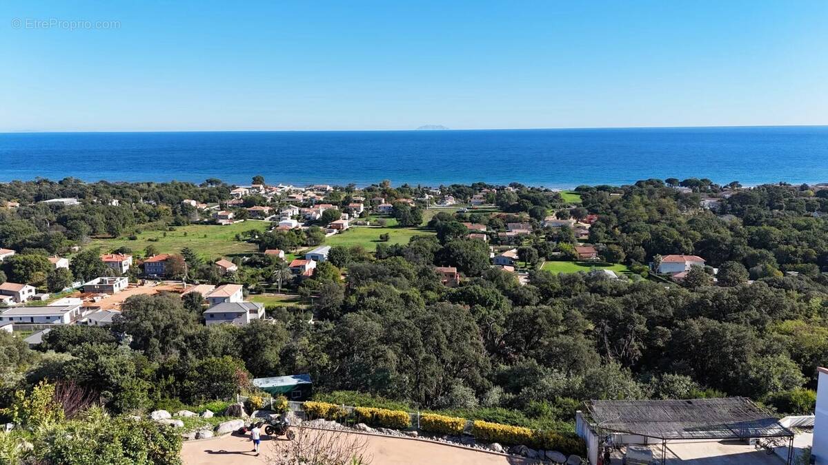 Maison à SANTA-LUCIA-DI-MORIANI
