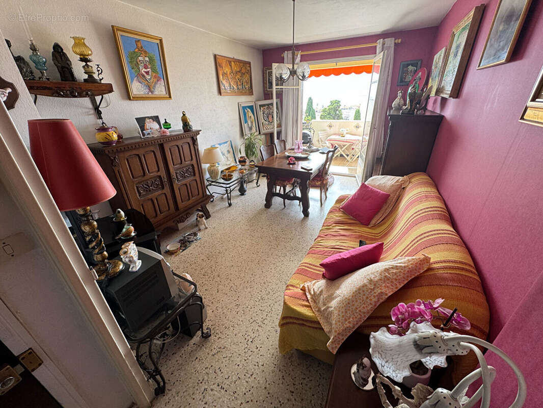 Appartement à CAGNES-SUR-MER