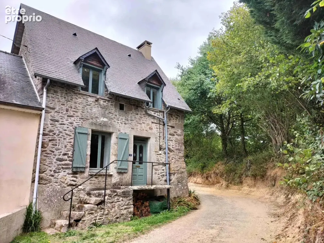 maison La Chapelle au Riboul  façade