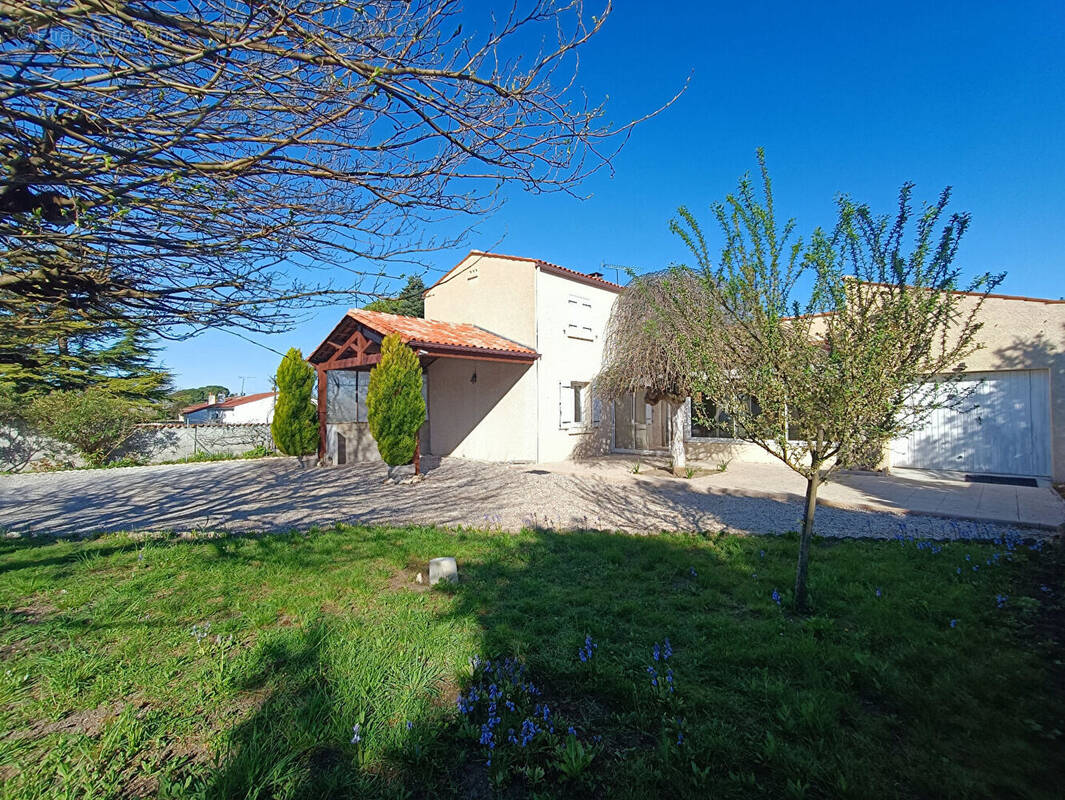 Maison à CHATEAUBERNARD