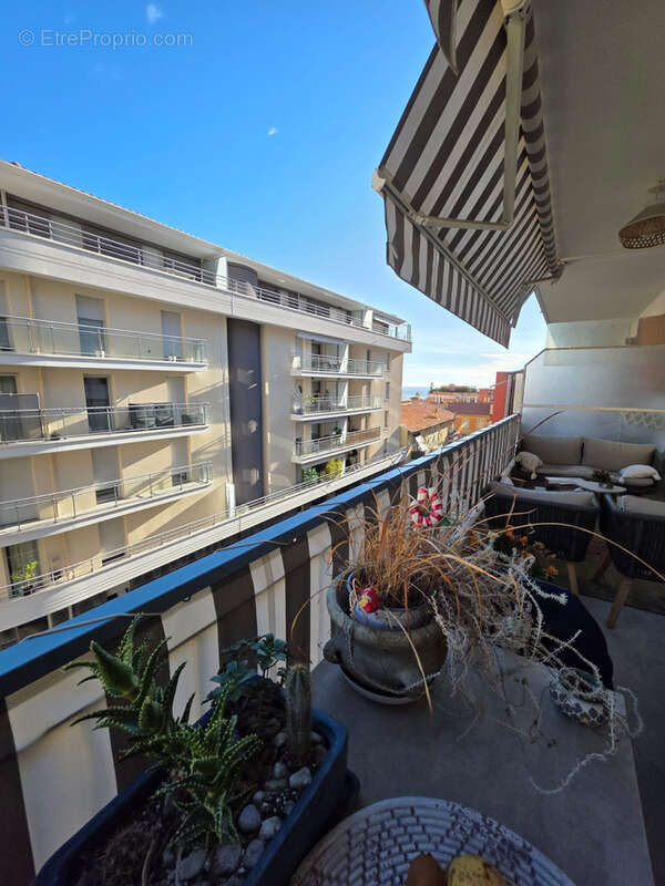 Appartement à BEAUSOLEIL