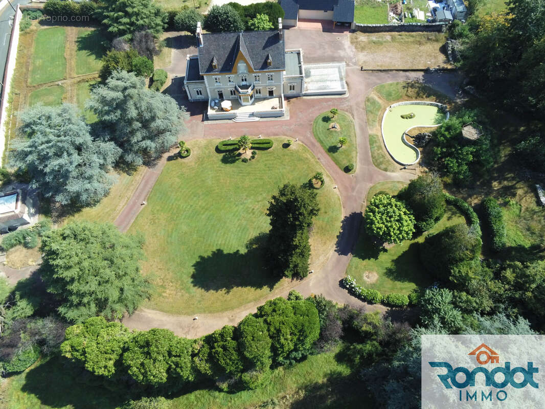 Maison à MONTCEAU-LES-MINES