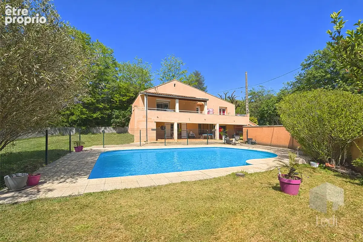 Maison à LE TEIL