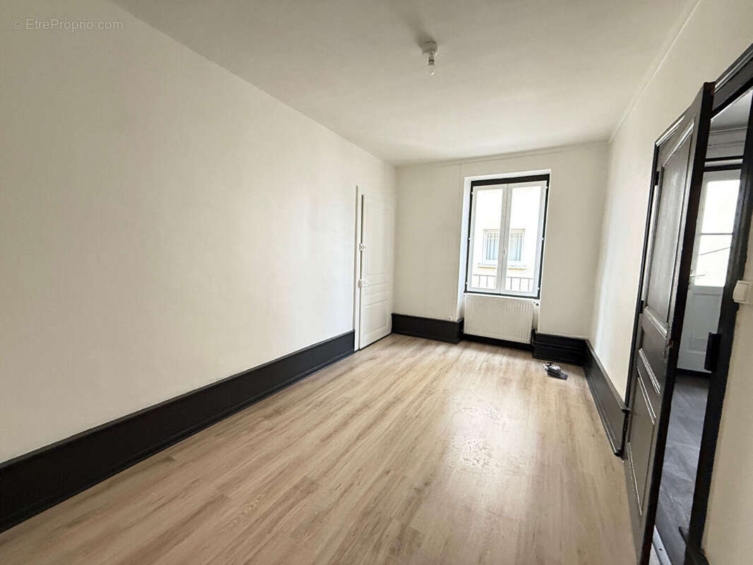 Appartement à LONS-LE-SAUNIER