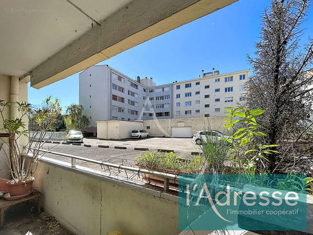 Appartement loué Metz - 75 m2 - 3 chambres - 2 balcons - Parking - photo 10