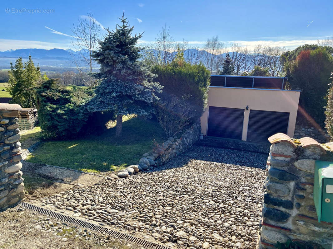 Maison 97 m² à Villeneuve-De-Riviere  - photo 3